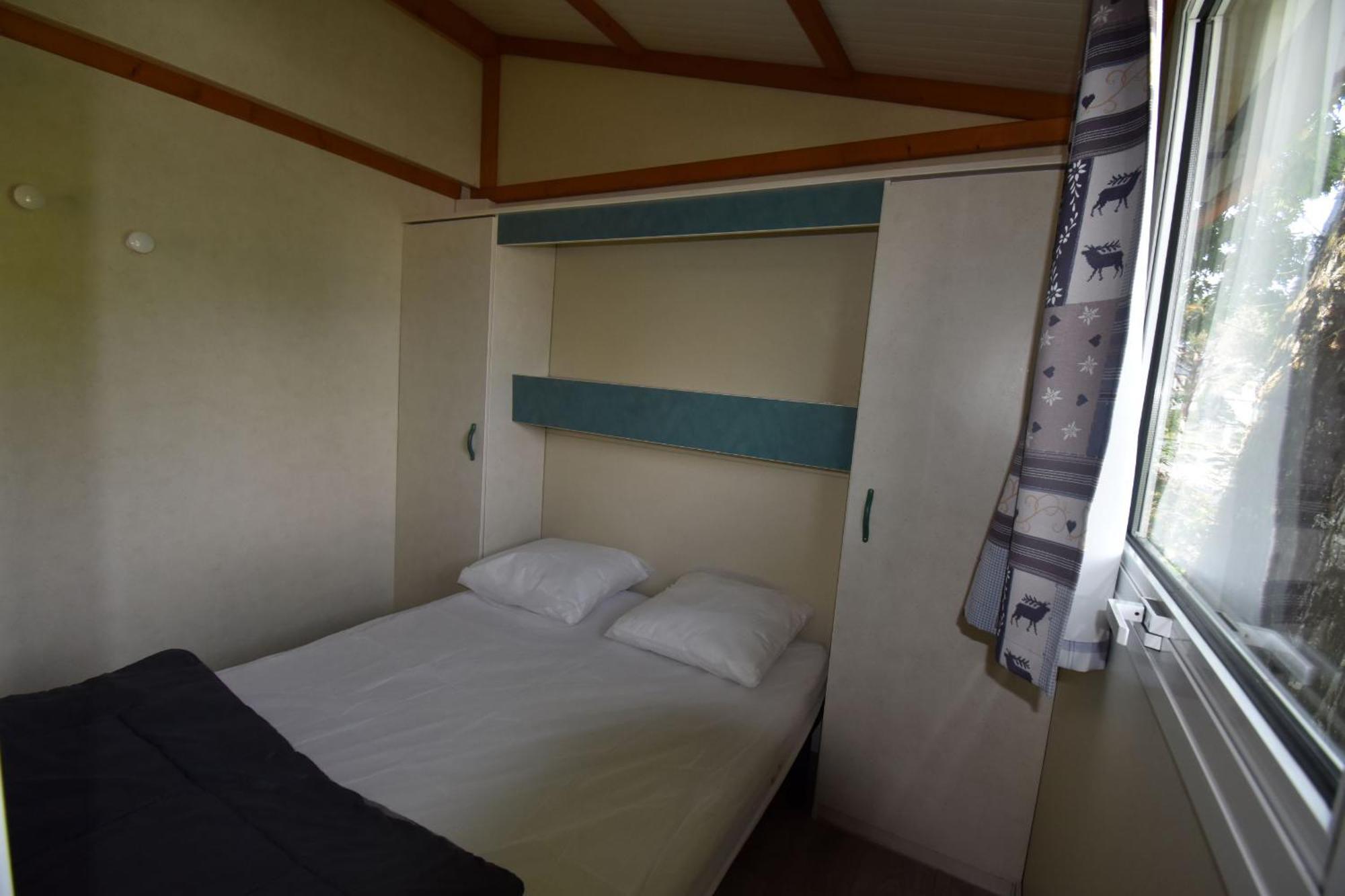 Camping Plein Soleil Lurdy Exteriér fotografie